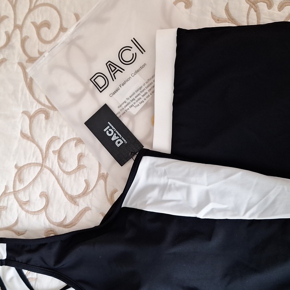 NWT Dacia Plus Size Tankini Swimsuit 2 Piece Boy Short Bathing Suit 22 - Picture 5 of 5